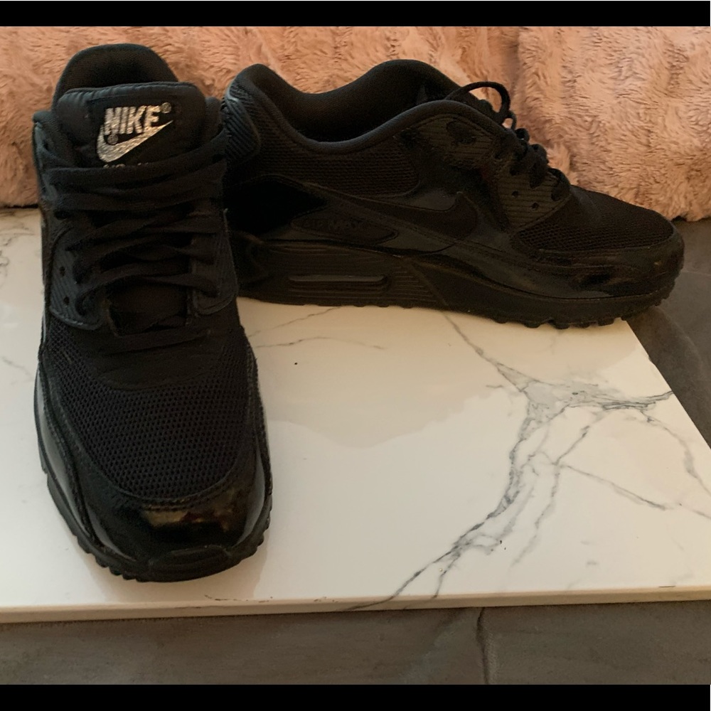 Nike Air Max *BRAND NEW*